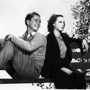Still of Tim Holt and Louise Platt in I Met My Love Again (1938)