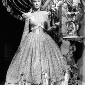 Miriam Hopkins Film Set  Warner Bros Old Maid The 1939 0031750