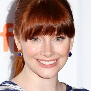 Bryce Dallas Howard at event of 50/50 (2011)