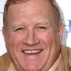 Ken Howard at event of Catch and Release (2006)