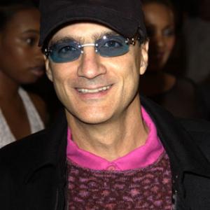 Jimmy Iovine at event of 8 mylia 2002