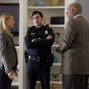 Still of Claire Danes Vincent Irizarry and Clark Johnson in Tevyne Gerontion 2013