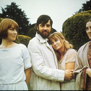 Still of Alan Bates, Eleanor Bron, Glenda Jackson and Jennie Linden in Women in Love (1969)