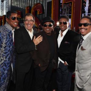Jermaine Jackson, Marlon Jackson, Tito Jackson and Kenny Ortega at event of This Is It (2009)