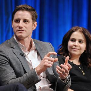 Sam Jaeger and Mae Whitman at event of Parenthood 2010