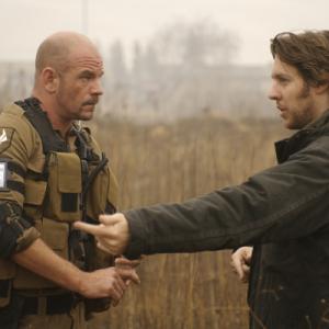 Still of Neill Blomkamp and David James in 9asis rajonas 2009