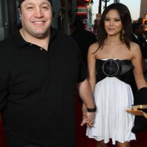 Kevin James at event of You Dont Mess with the Zohan 2008