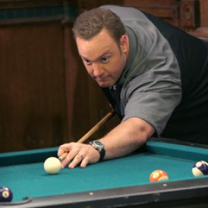 Still of Kevin James in The King of Queens 1998