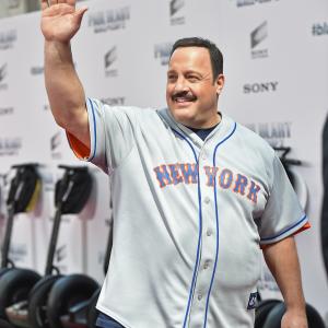 Kevin James at event of Paul Blart Mall Cop 2 2015