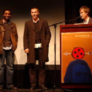 Joel Edgerton Chiwetel Ejiofor and Julian Jarrold at event of Kinky Boots 2005