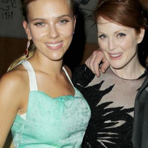 Julianne Moore and Scarlett Johansson at event of Don Zuanas (2013)