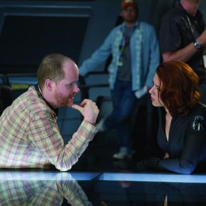 Still of Scarlett Johansson and Joss Whedon in Kersytojai 2012