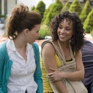 Still of Scarlett Johansson and Alicia Keys in The Nanny Diaries (2007)