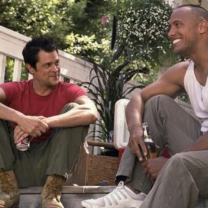 Still of Johnny Knoxville and Dwayne Johnson in Walking Tall 2004