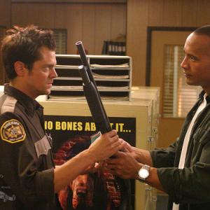 Still of Johnny Knoxville and Dwayne Johnson in Walking Tall 2004
