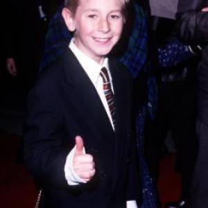 Jack Johnson at event of Lost in Space (1998)