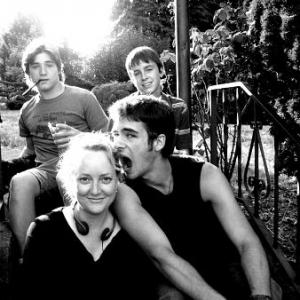 L-R Trevor Morgan, Susan Johnson, Scott Mechlowicz and Ryan Kelley on the set of MEAN CREEK (2003).