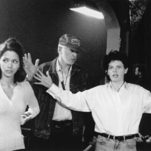 Still of Halle Berry and Amy Holden Jones in The Rich Mans Wife 1996