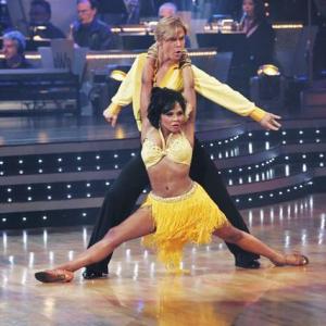 Still of Lil' Kim in Dancing with the Stars (2005)