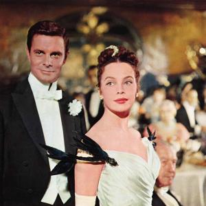 Still of Leslie Caron and Louis Jourdan in Gigi 1958