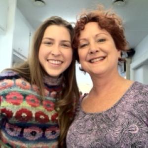 2012 THE MIDDLE In makeup with Eden Sher