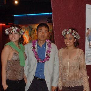 Soap Girl opens in Wallace Theater Hawaii Jan 30 2003 Kerry Liu Young Man Kang Gina Hiraizumi
