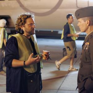 Still of Kevin Bacon and Ross Katz in Taking Chance 2009