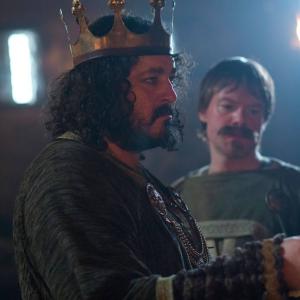 Ivan Kaye as King Aelle in Vikings 2013
