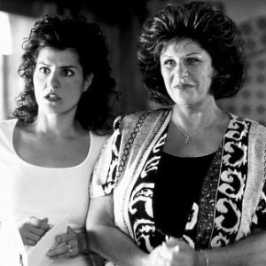 Still of Lainie Kazan and Nia Vardalos in My Big Fat Greek Wedding 2002