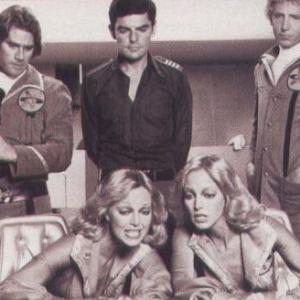 The Quark cast  l to r  rear Tim Thomerson Richard Benjamin Richard Kelton l to r  front Patricia Barnstable and Cyb Barnstable