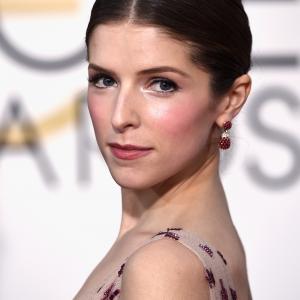 Anna Kendrick at event of The 72nd Annual Golden Globe Awards (2015)