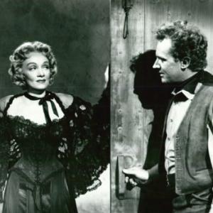 Still of Marlene Dietrich and Arthur Kennedy in Rancho Notorious (1952)
