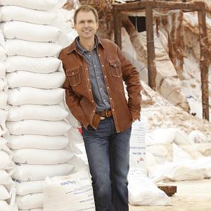 Still of Phil Keoghan in The Amazing Race Were Not in Oklahoma No More 2013