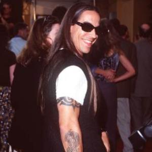 Anthony Kiedis at event of There's Something About Mary (1998)