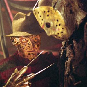 Still of Robert Englund and Ken Kirzinger in Freddy vs. Jason (2003)