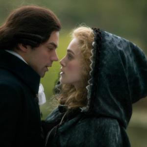 Still of Keira Knightley and Dominic Cooper in The Duchess (2008)