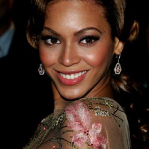 Beyoncé Knowles at event of The Pink Panther (2006)