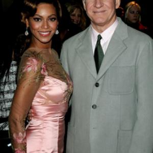 Steve Martin and Beyonc Knowles at event of The Pink Panther 2006