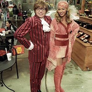 Austin Powers Mike Myers left and Foxxy Cleopatra Beyonce Knowles star in New Line Cinemas upcoming third installment of Austin Powers