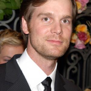 Peter Krause at event of Sesios pedos po zeme 2001