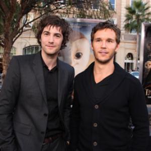 Ryan Kwanten and Jim Sturgess at event of Legend of the Guardians: The Owls of Ga'Hoole (2010)