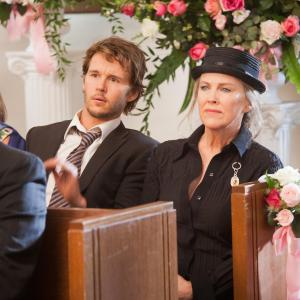 Still of Catherine O'Hara and Ryan Kwanten in The Right Kind of Wrong (2013)
