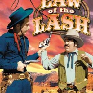 Lash La Rue and Jack OShea in Law of the Lash 1947