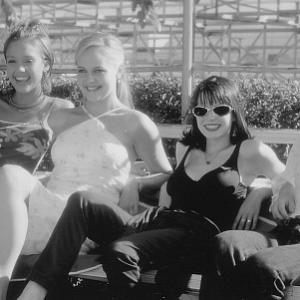 Still of Drew Barrymore Jessica Alba Marley Shelton and Jordan Ladd in Dar nebuciuota 1999