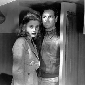 Saboteur Robert Cummings and Priscilla Lane 1942 Universal