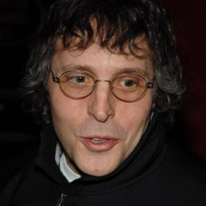 Marc Lawrence at event of Muzika ir zodziai (2007)