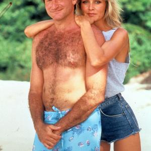 Still of Robin Williams and Twiggy in Club Paradise (1986)