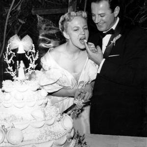 Peggy Lee with husband Brad Dexter on their wedding day January 6, 1953. / **I.V.