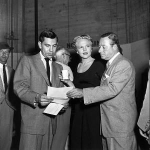 Jack Webb, Peggy Lee, George Jessel At a Cerebal Palsy fundraiser, 1953. 0068-1009