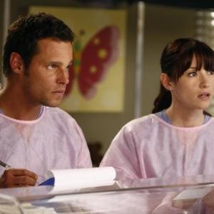 Still of Justin Chambers and Chyler Leigh in Grei anatomija 2005